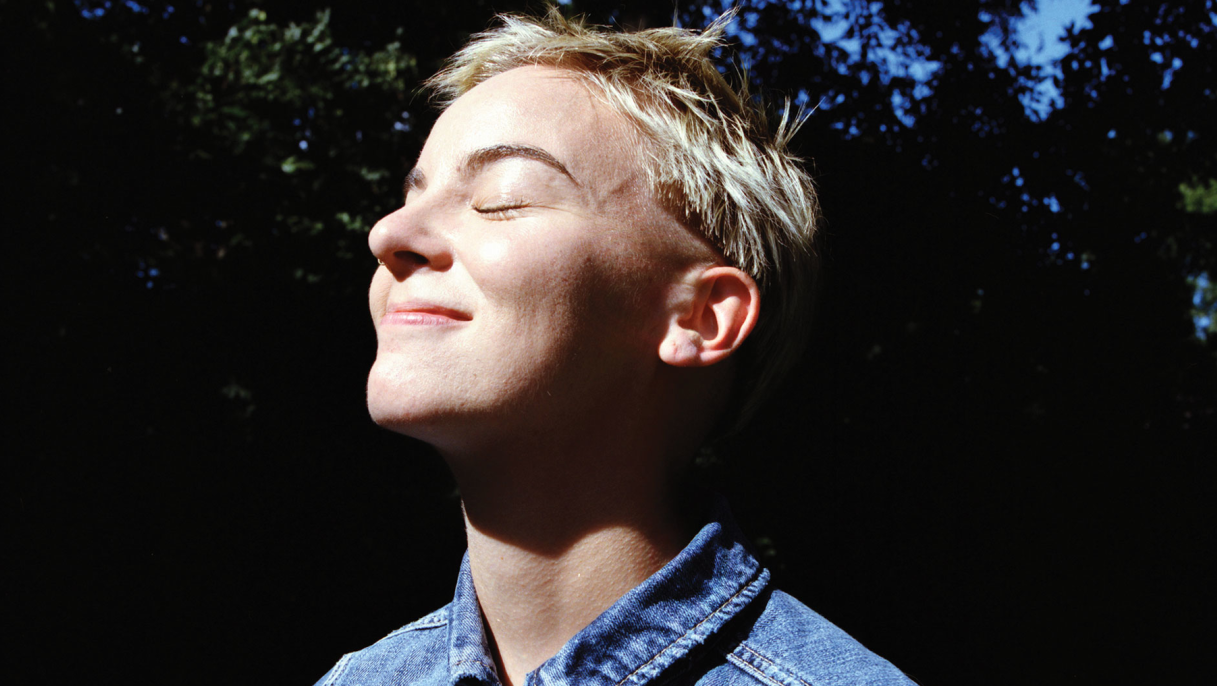 Analog Synth Mastermind Eve Maret Won’t Be Boxed In